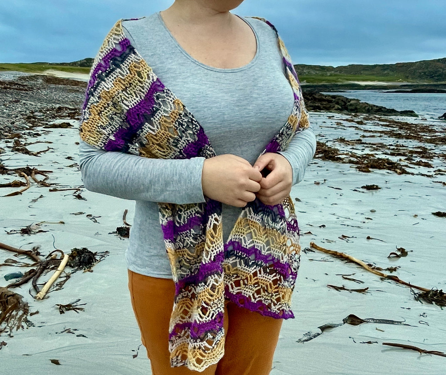 Sea Pinks Crochet Scarf - 2