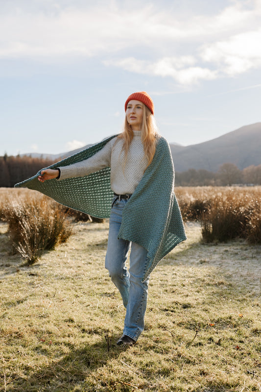 Feàrna Shawl Sea Green