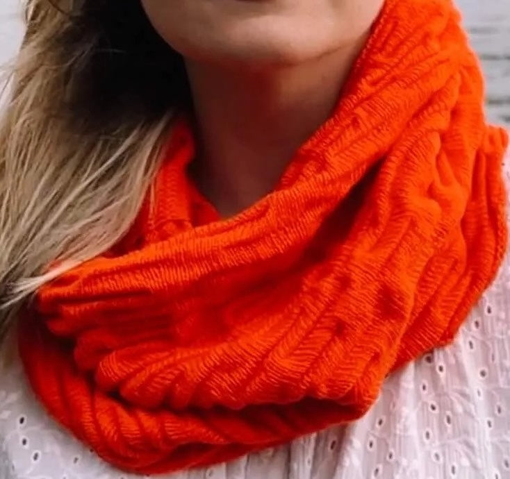 Infinity Scarf Buoy